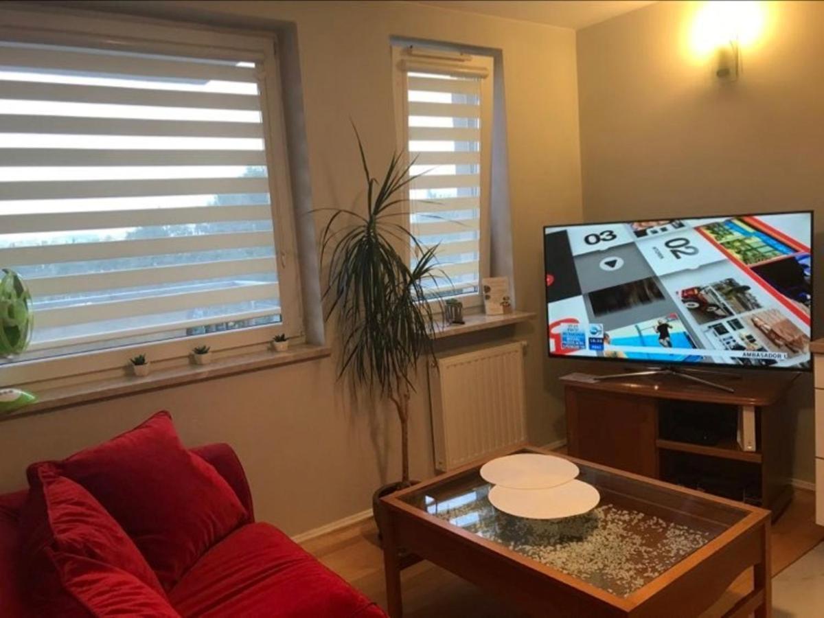 Ferienwohnung Apartament "Cleopatra 3" Z Miejscem Parkingowym, Faktury Vat Kielce Exterior foto